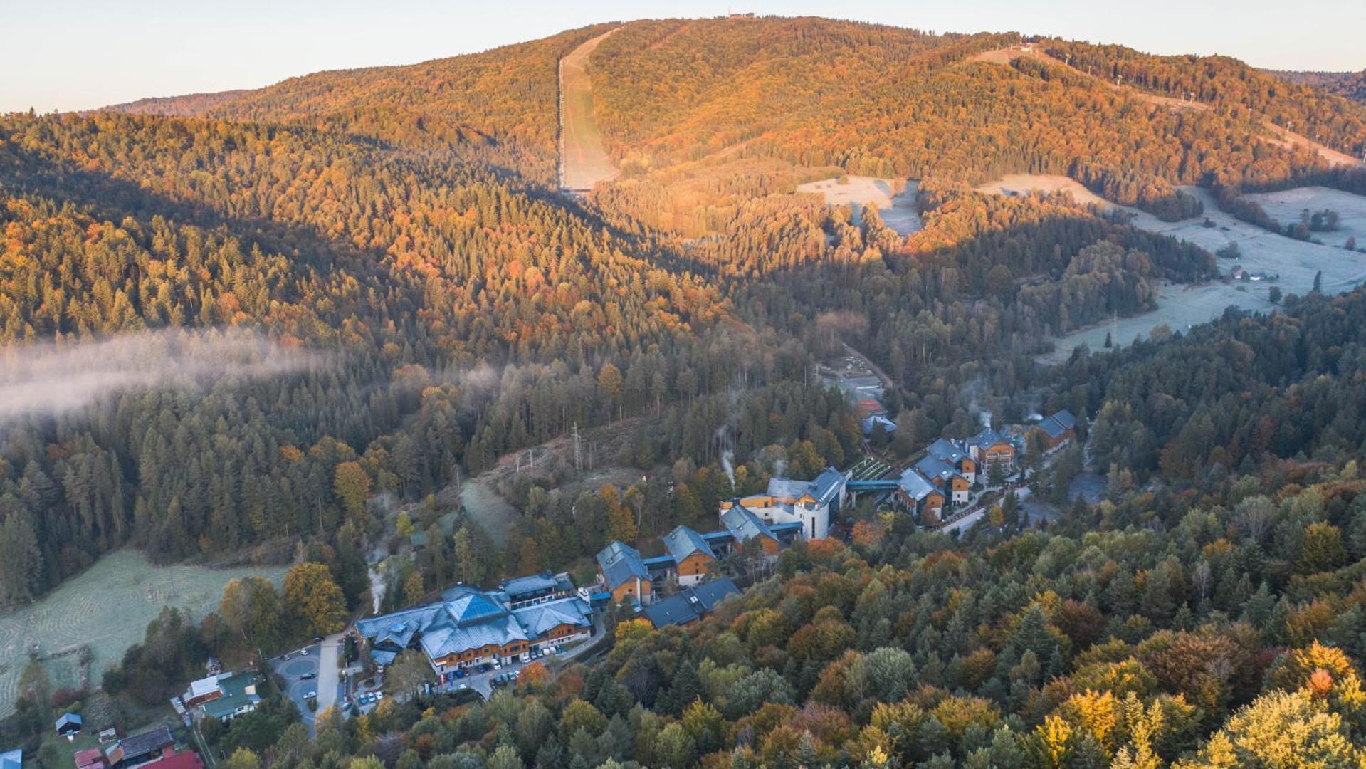 Hotel Czarny Potok Resort Spa & Conference Krynica Zdroj Buitenkant foto