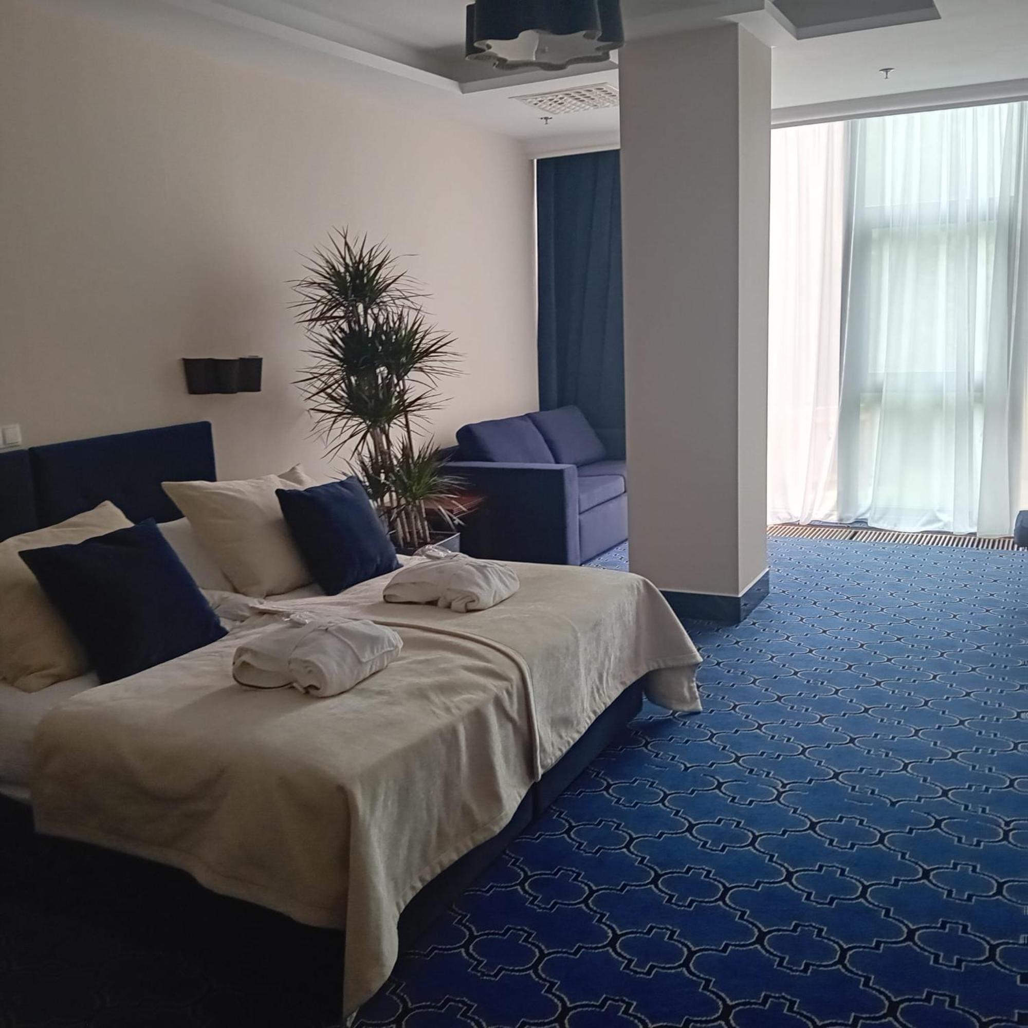 Hotel Czarny Potok Resort Spa & Conference Krynica Zdroj Buitenkant foto
